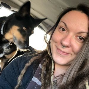 Meet your Posher, Rebecca